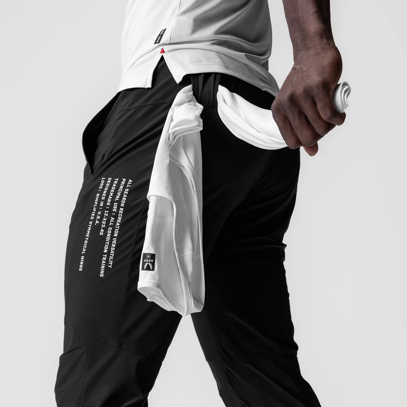 MJ6  Men’s Versatile Joggers – Lightweight, Water-Repellent & Motion-Optimized