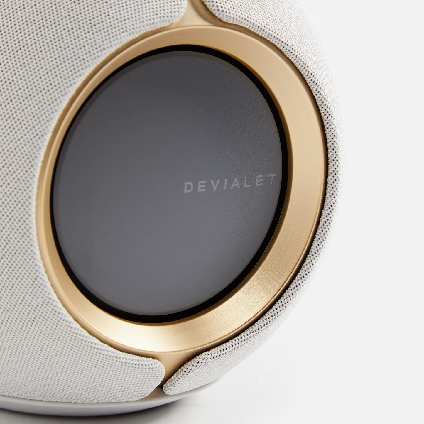 BB5 Devialet Mania Speaker: 360° Sound - Portable & Powerful